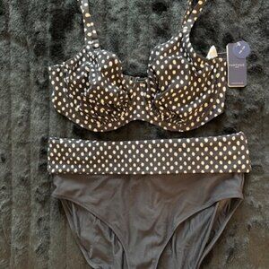 NWT Fantasie Santa Monica super cute black and white polka dot bikini. 40DDD.